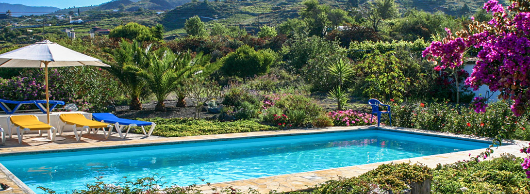 Der Swimmingpool von Casa Ruth läd zum Baden ein